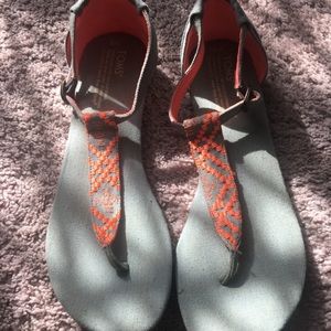Toms sandals